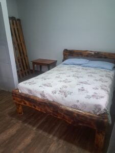 Habitaciones matrimoniales con baño privado