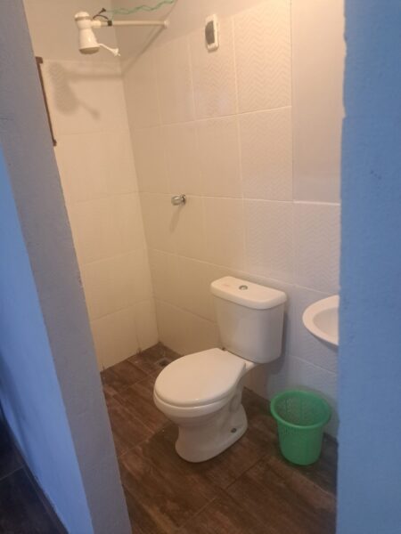 Habitaciones matrimoniales con baño privado